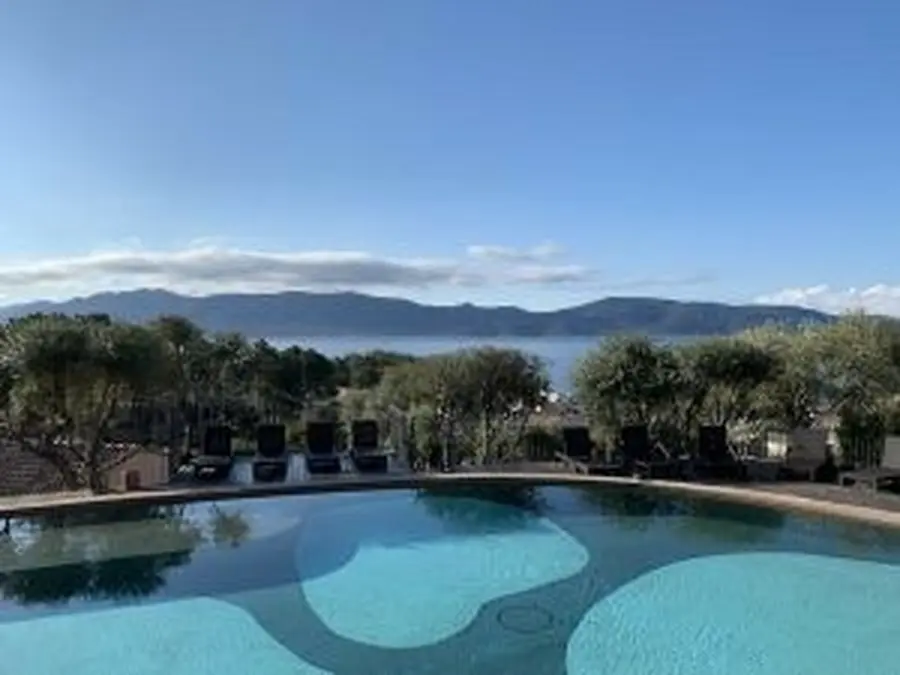 Un paysage préservé entre sable fin et maquis corse